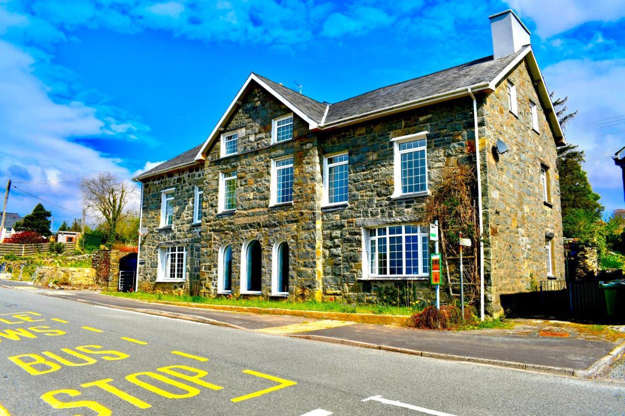 Spacious Garden Flat In Snowdonia National Park Brynkir Exteriör bild